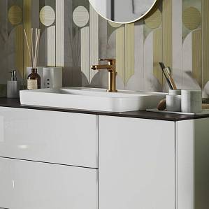 Смесители с атласным покрытием золотого оттенка Смесители с атласным покрытием золотого оттенка